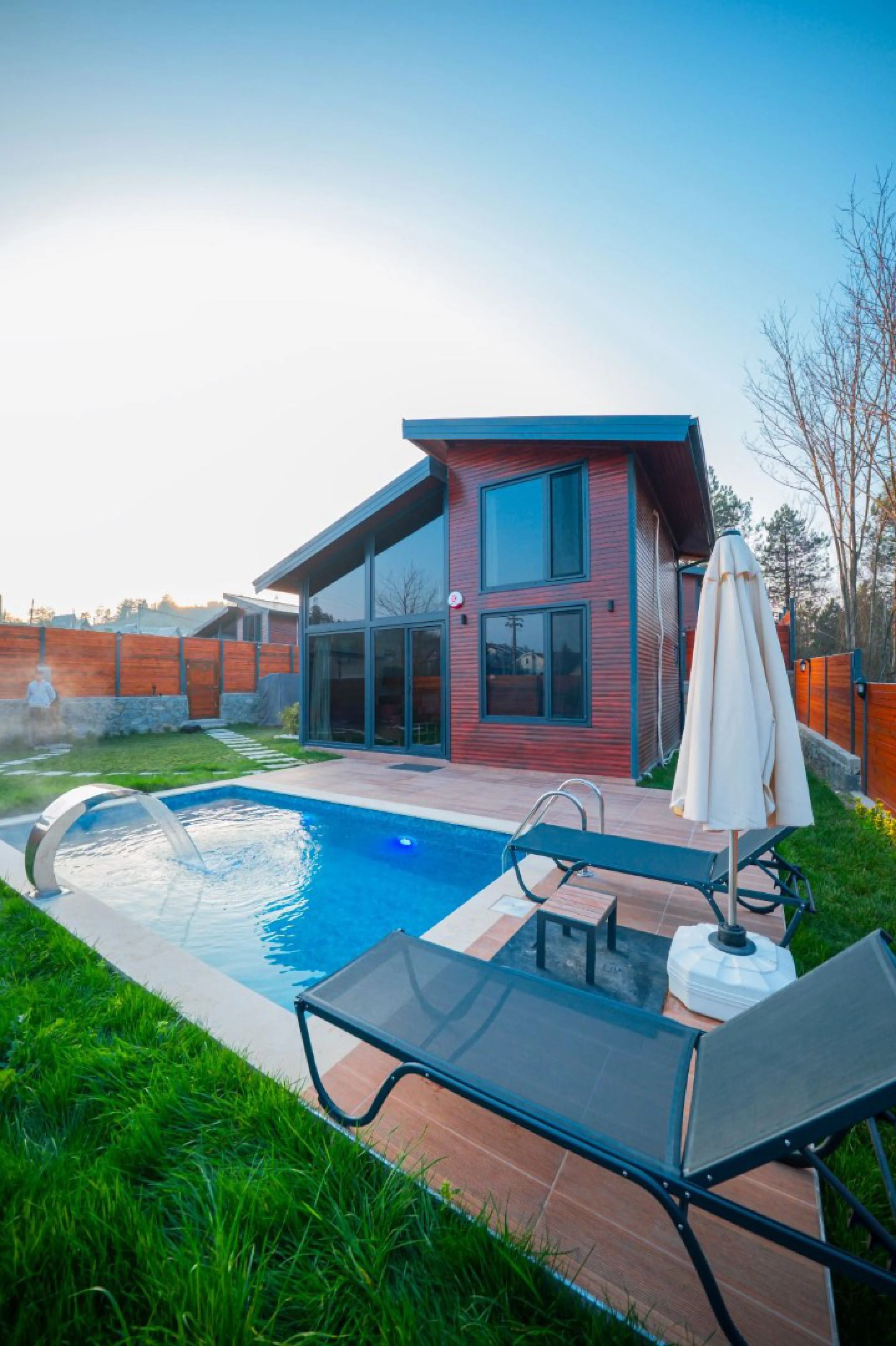 B228 Havuzlu Ve Jakuzili Bungalov - 4 5