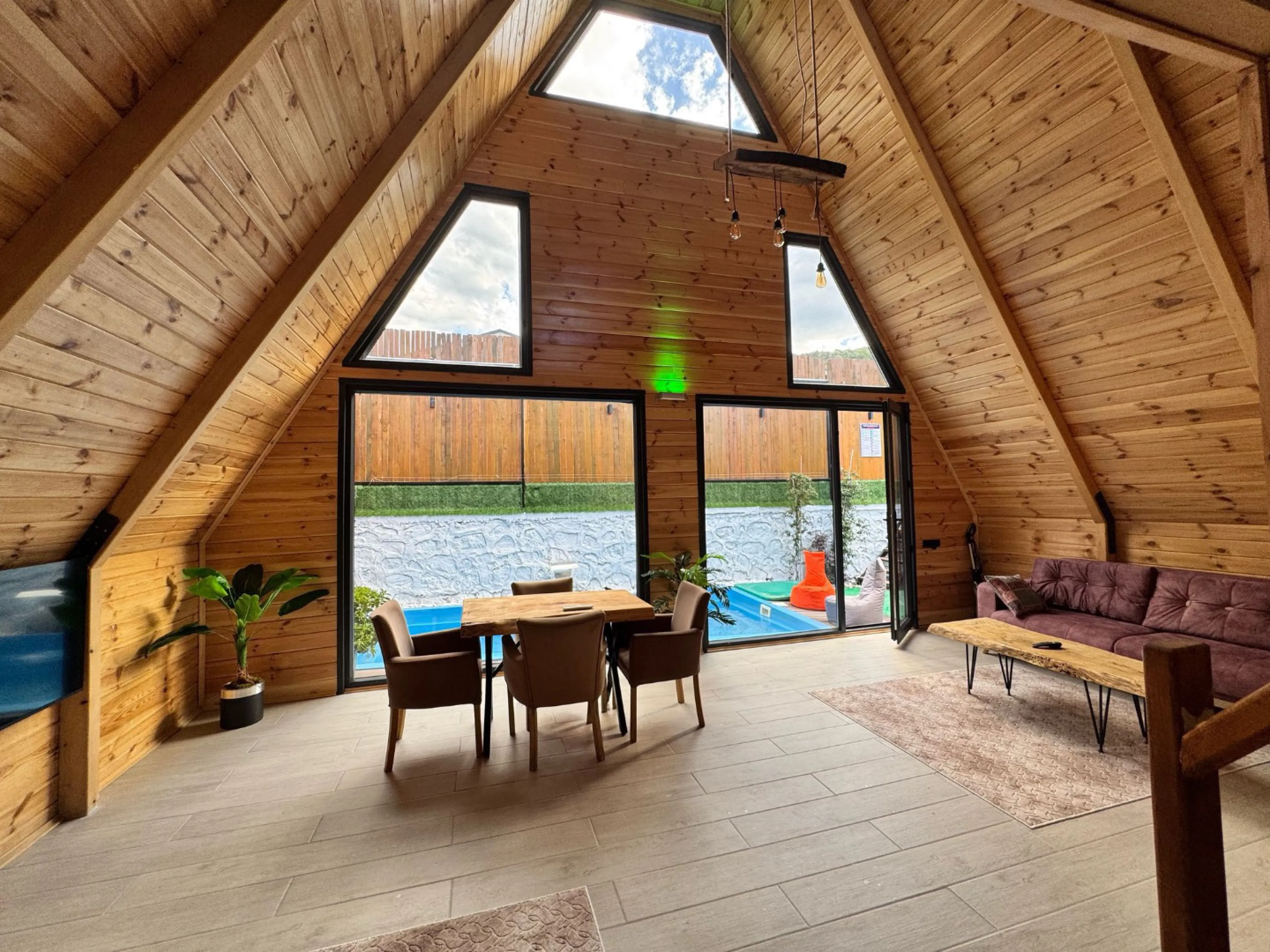 B251 2 Odalı Havuzlu Bungalov - 8 6