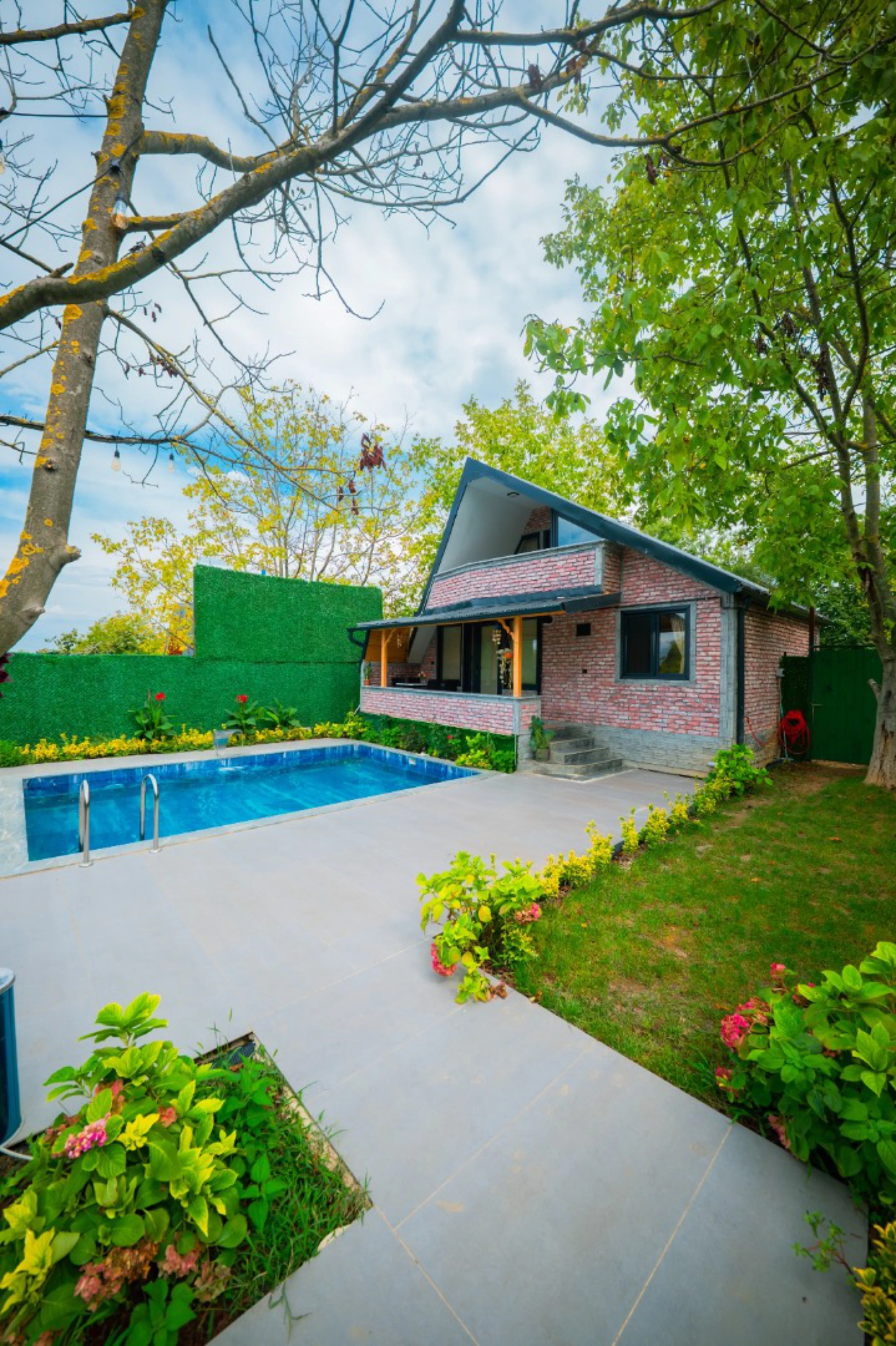 B107 3 Odalı Havuzlu Bungalov - 2 1