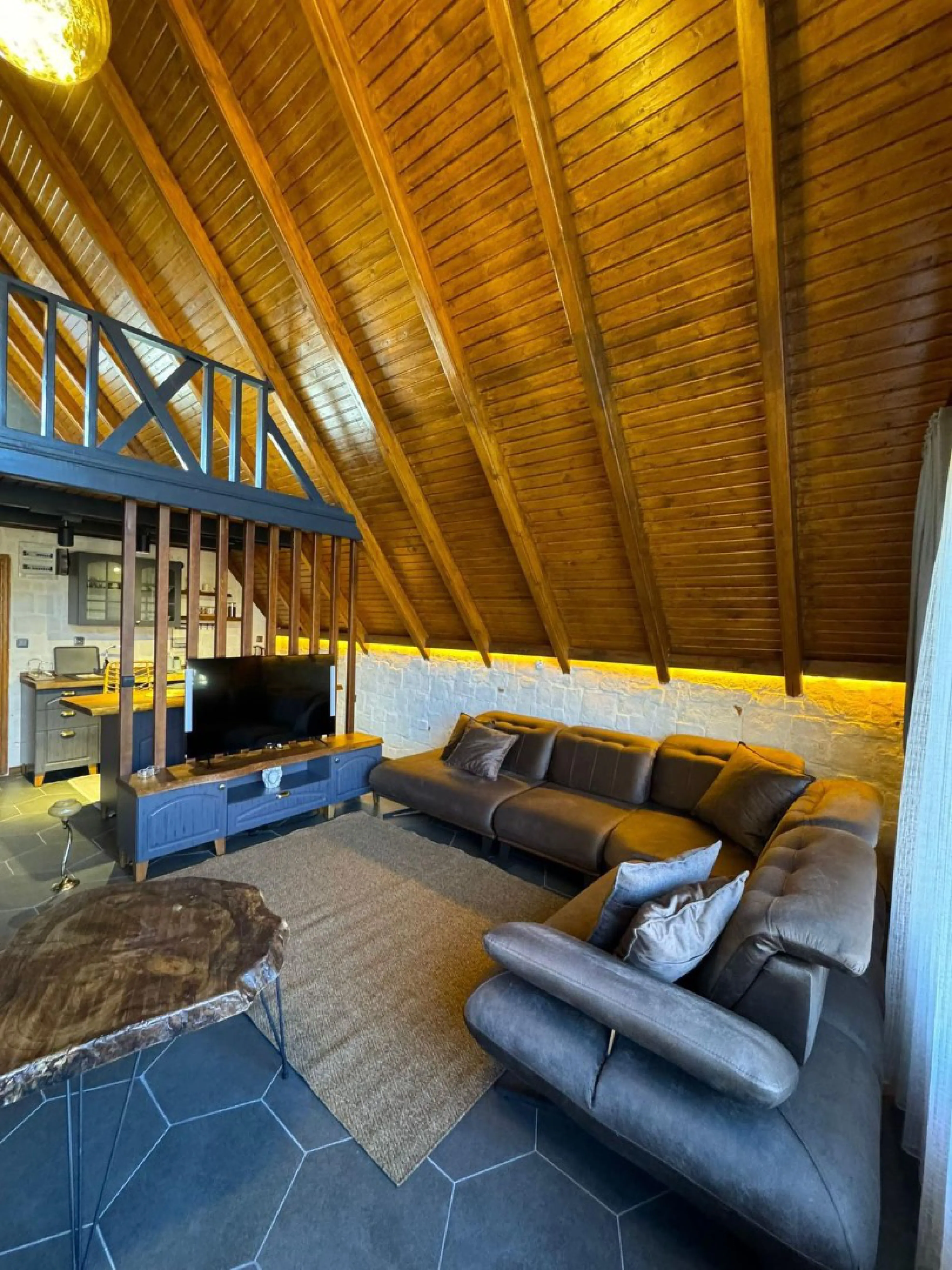 B237 Havuzlu ve Saunalı Bungalov - 3 7