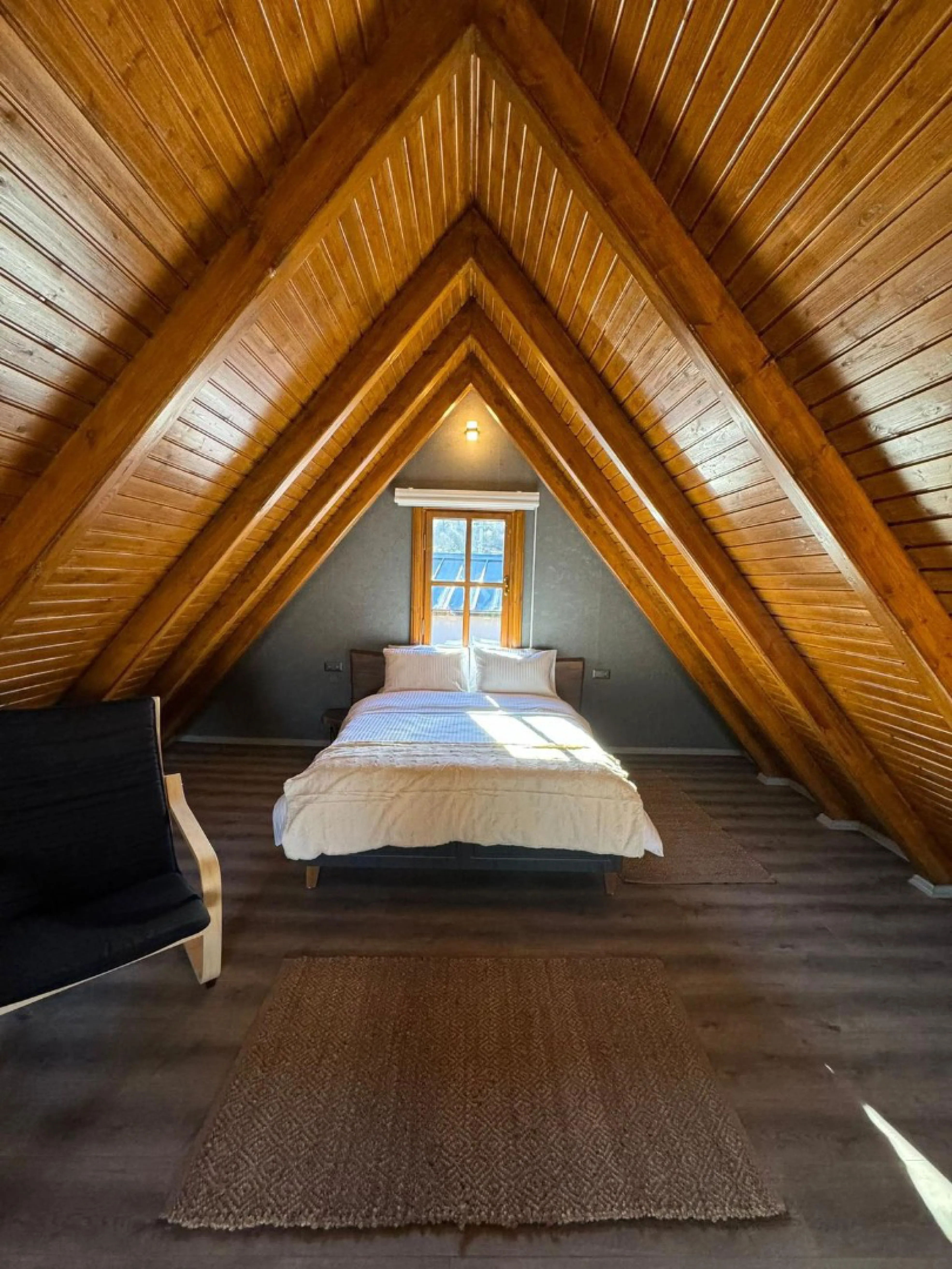 B237 Havuzlu ve Saunalı Bungalov - 3 4