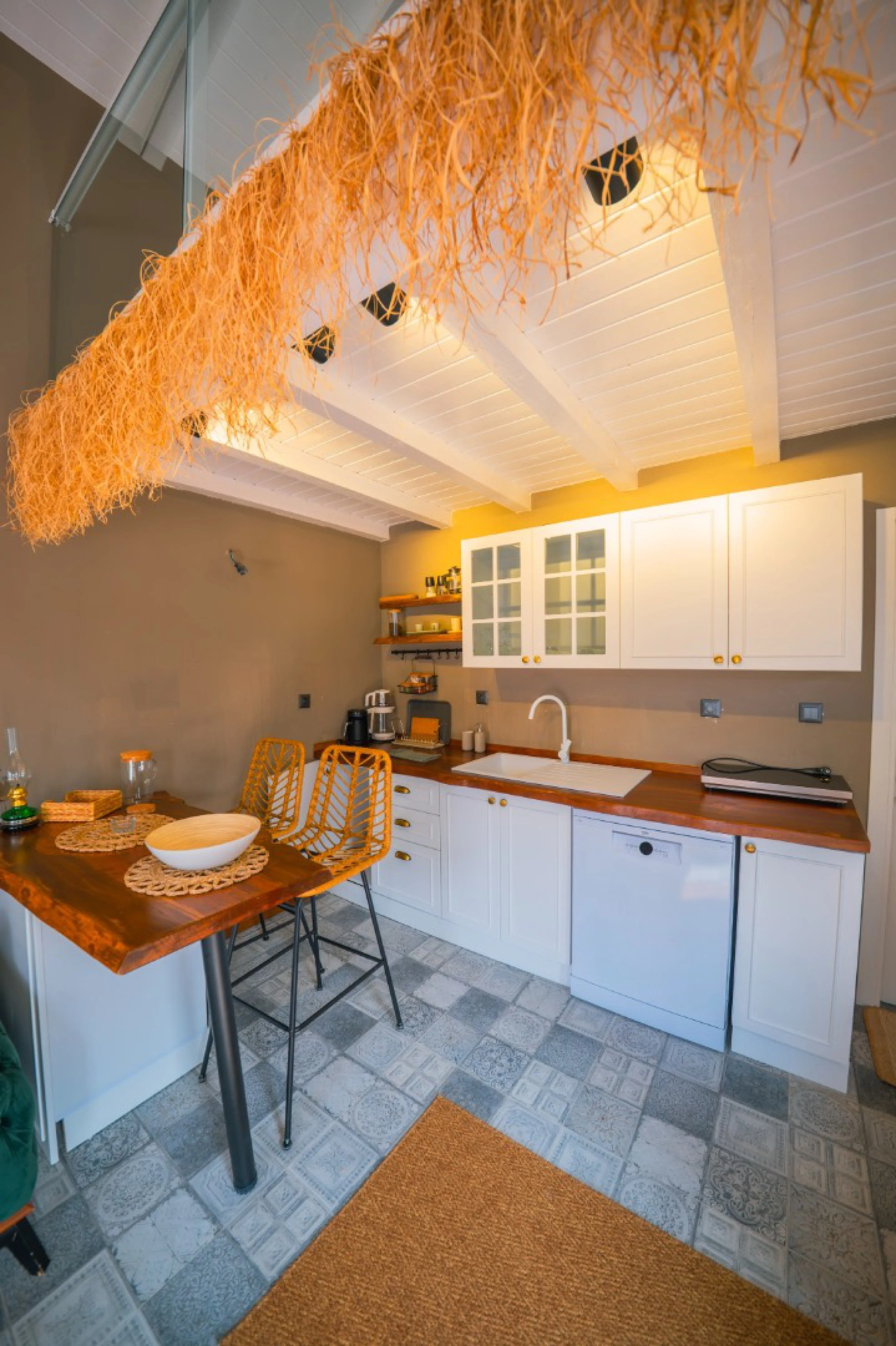 B237 Havuzlu Bungalov - 4 3
