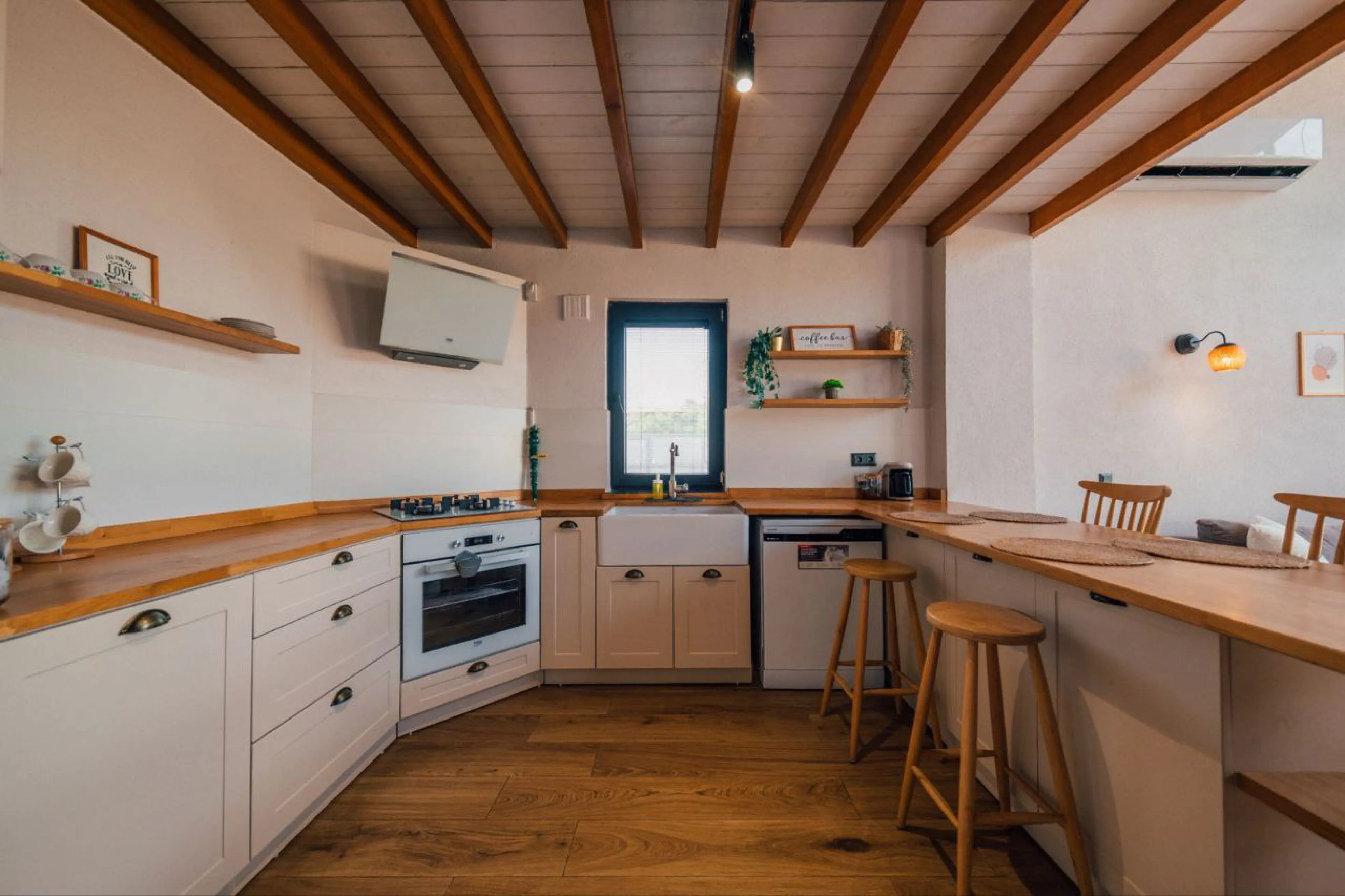B336 Havuzlu Bungalov 4